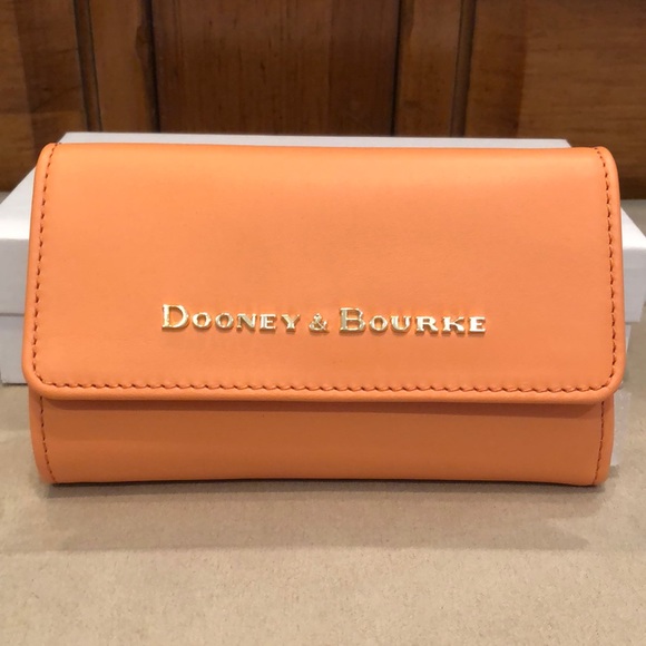 Dooney & Bourke Apricot Wallet - Picture 1 of 11